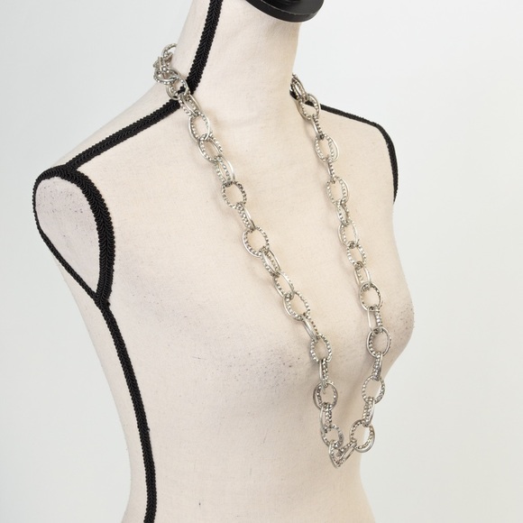 Silver tone longer chain length style necklace toggle closure Lauren Conrad - Picture 4 of 13